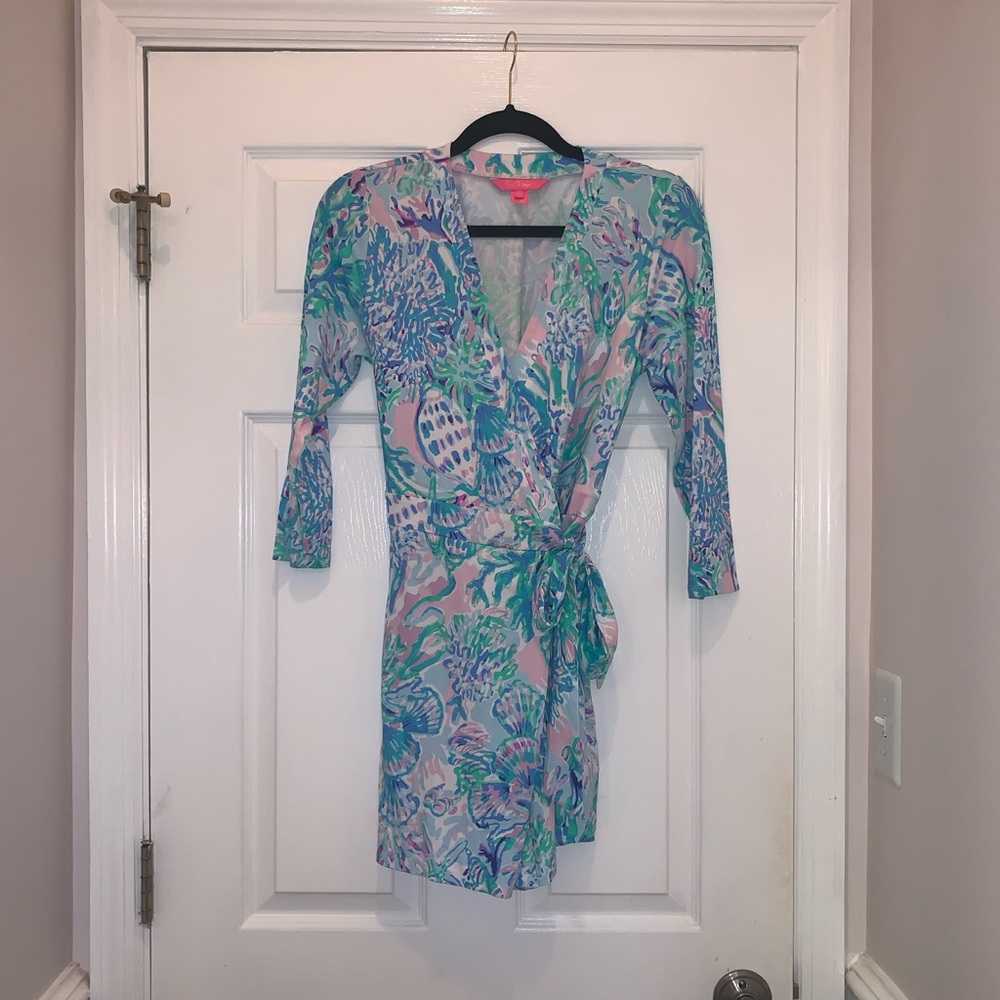 Lilly Pulitzer Karlie Wrap Romper size M